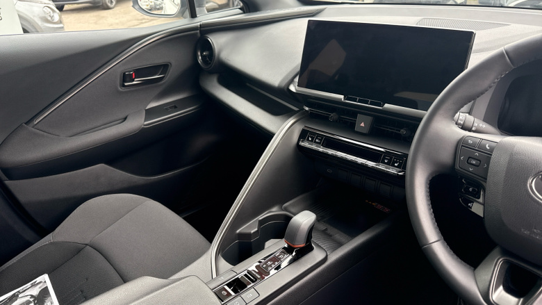 Toyota C-HR 1.8 Hybrid Design 5dr CVT Hybrid Hatchback